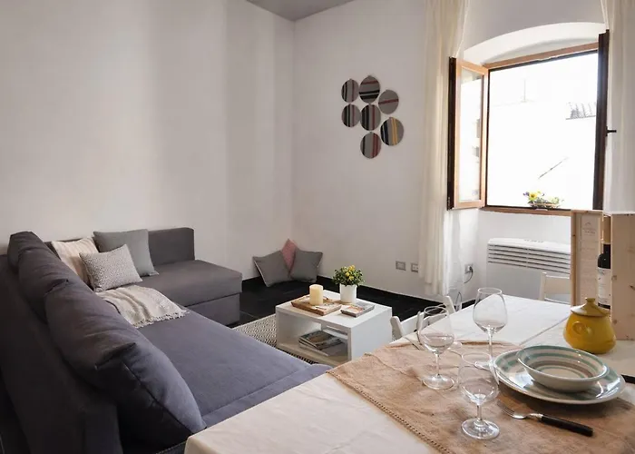 House With Dream Panoramic Terrace In The Heart Of Bosa, 80 Sqm With Bbq And Breathtaking View * Bosa